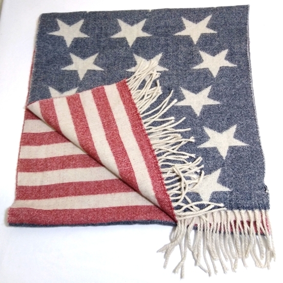 American Eagle Outfitters Other - Men's Nwt American Eagle Scarf OS